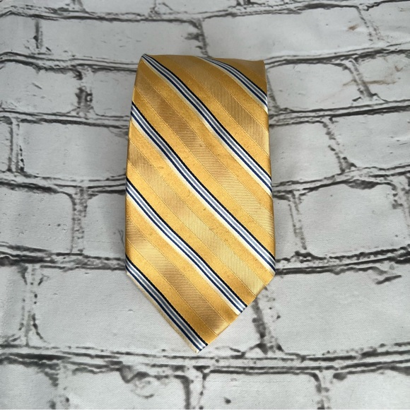 Michael Kors Men Tie w/ signs of wear - Picture 3 of 7